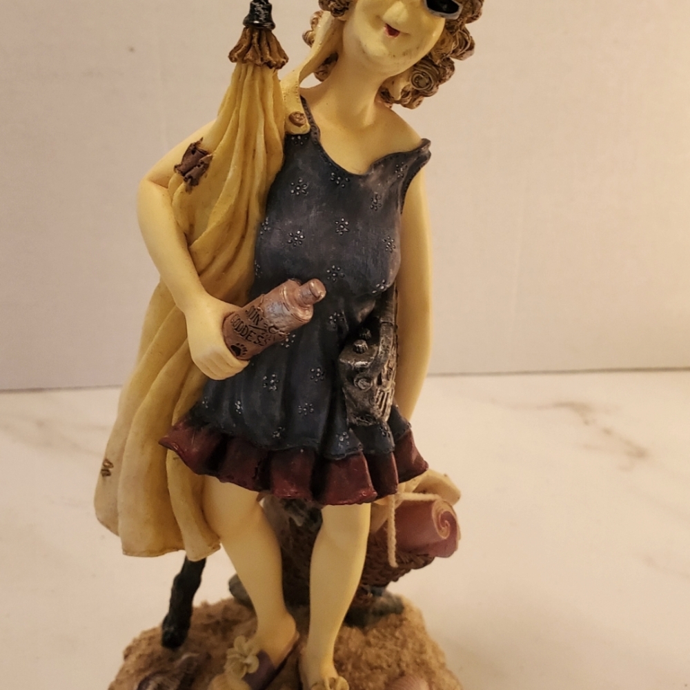 Boyds & Bears Figurine" Paradise Is Where I Am".